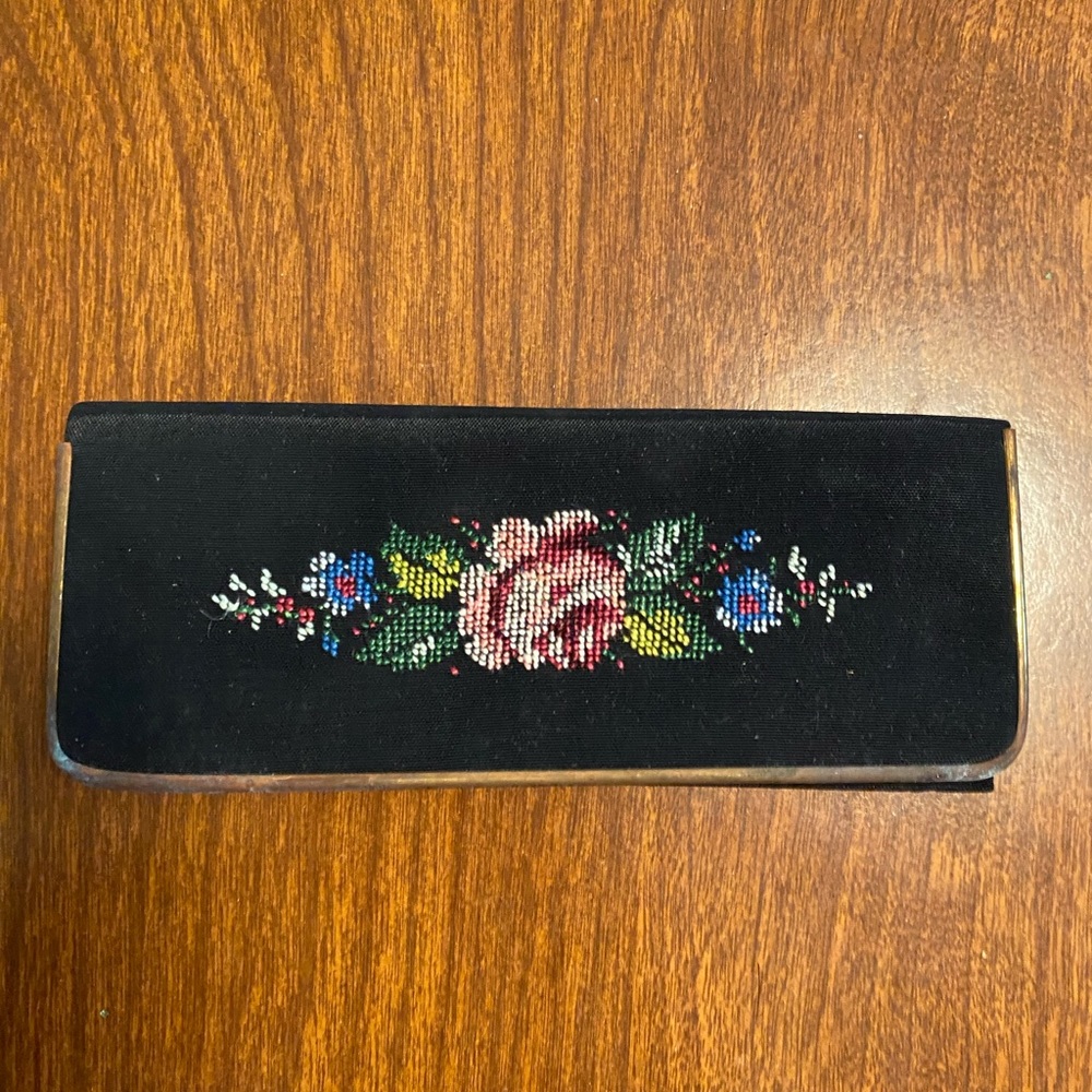 Vintage comb holder and mirror